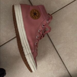 Converse Pink High-Top Sneakers Classic Design
 Size  38.5